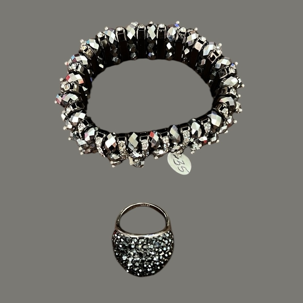 Beautiful sparkly stretch bracelet and the black shiny stone ring size 8